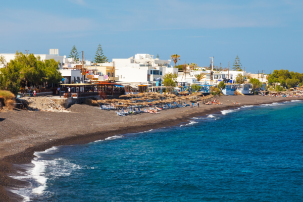 kamari santorini